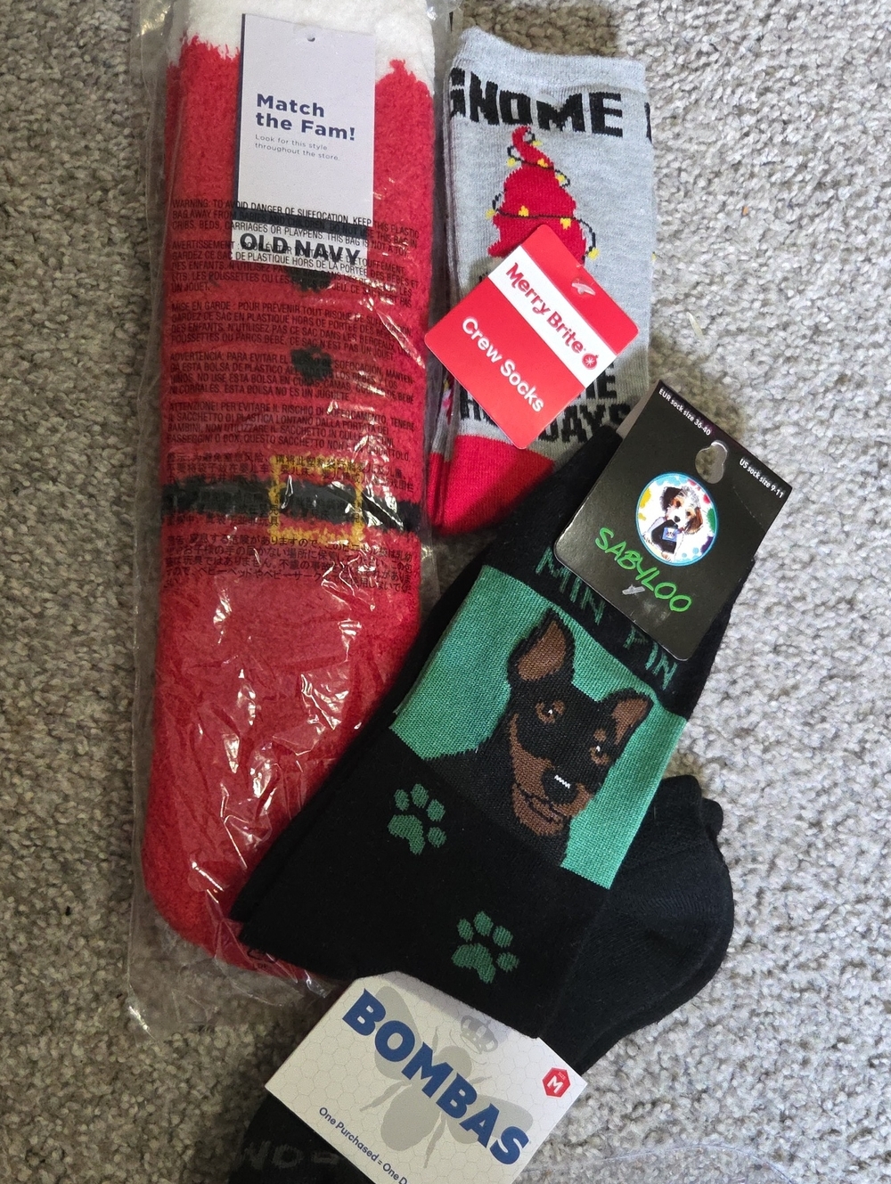 Mixed Lot 4 Pairs NIP Socks, Holiday, Bombas Black Ankle Socks Womens Medium Fit